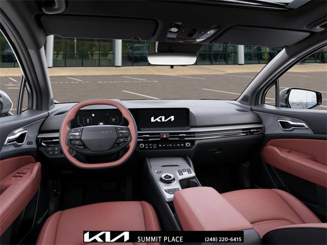 Photo of 2026 Wolf Gray Kia Sportage Hybrid