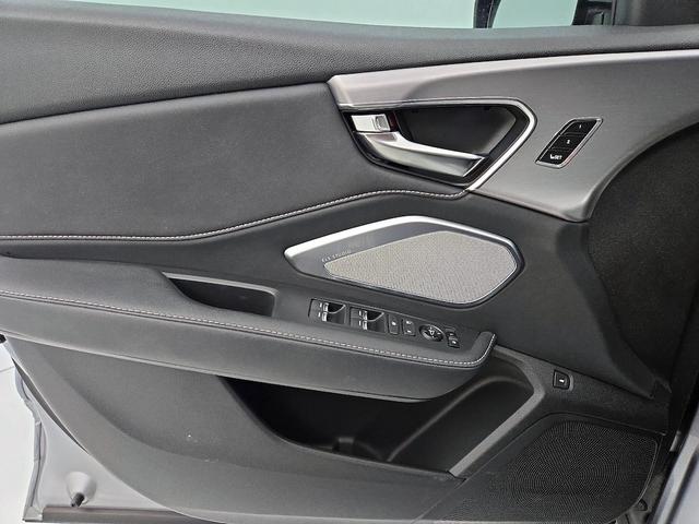 Photo of 2020 Silver Acura RDX