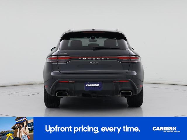 Photo of 2022 Gray Porsche Macan
