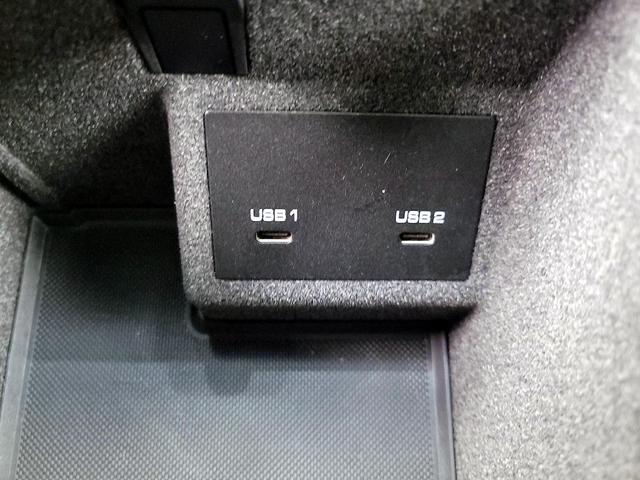 Photo of 2022 Gray Porsche Macan