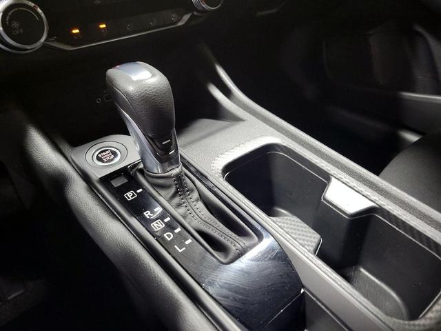 Photo of 2022 Silver Nissan Sentra