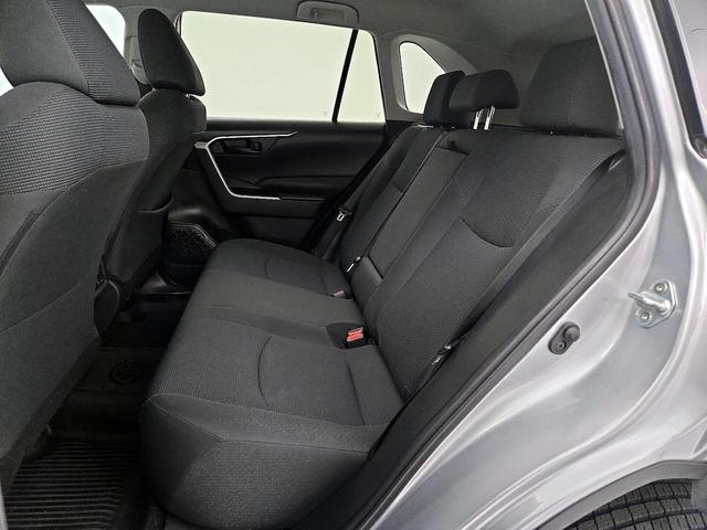 Photo of 2022 White Toyota RAV4