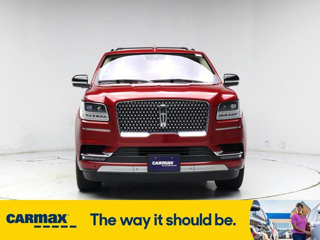 Photo of 2020 Red Lincoln Navigator