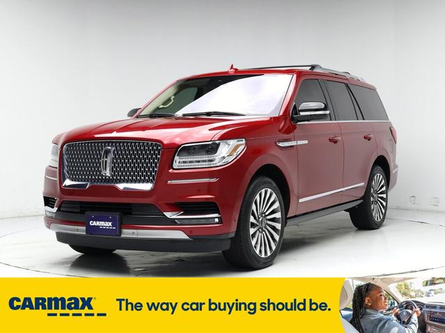 Photo of 2020 Red Lincoln Navigator