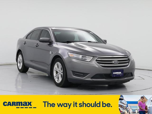 2013 Ford Taurus