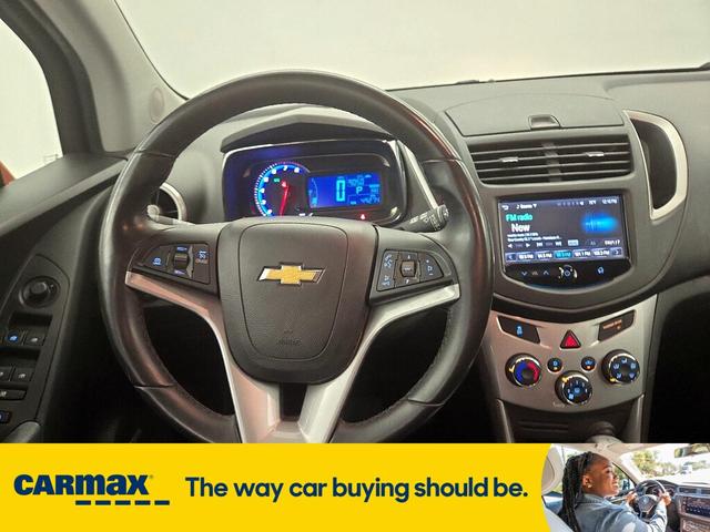 Photo of 2016 Orange Chevrolet Trax