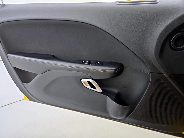 Photo of 2019 Yellow Dodge Challenger