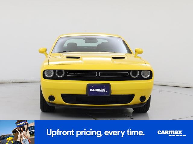 Photo of 2019 Yellow Dodge Challenger