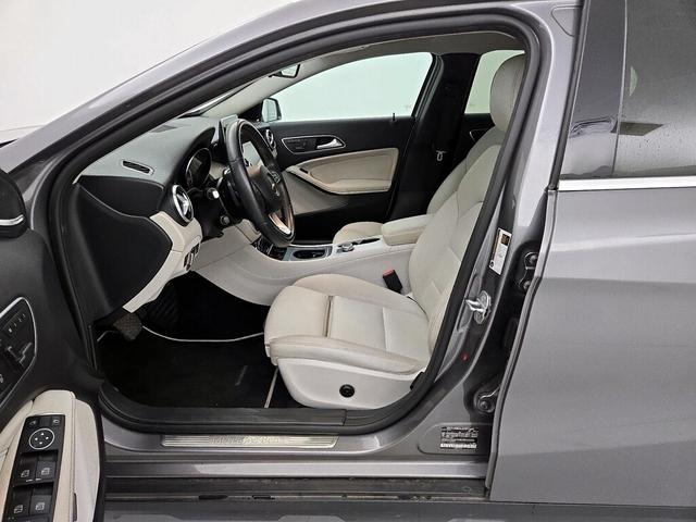 Photo of 2017 Gray Mercedes-Benz GLA 250