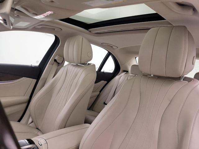 Photo of 2017 White Mercedes-Benz E-Class