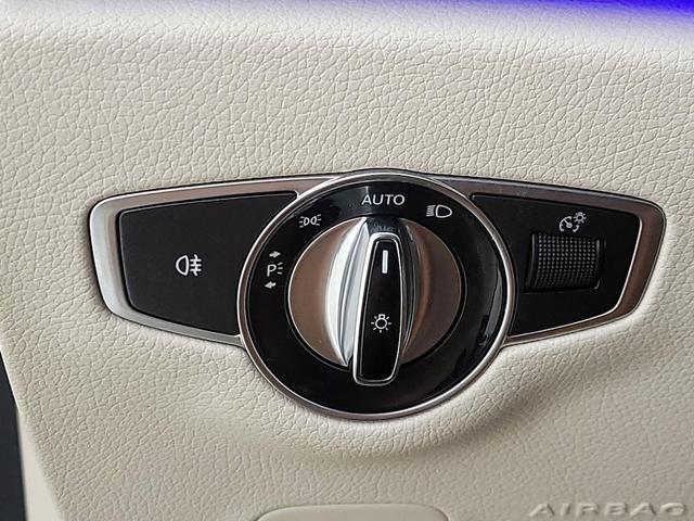Photo of 2017 White Mercedes-Benz E-Class
