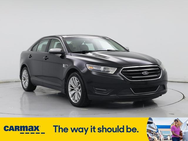 2015 Ford Taurus