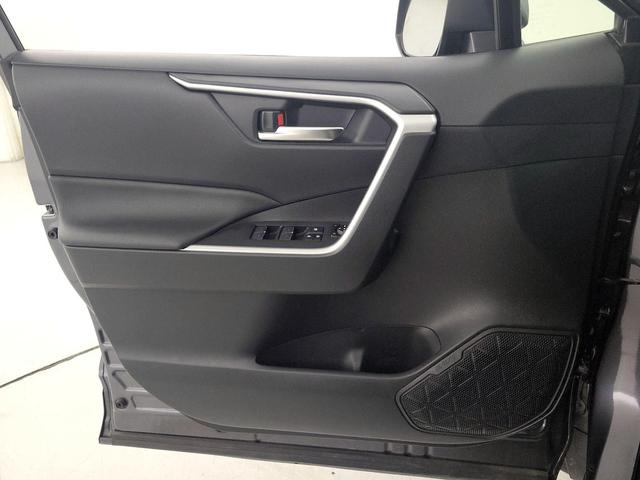 Photo of 2023 Gray Toyota RAV4 Hybrid