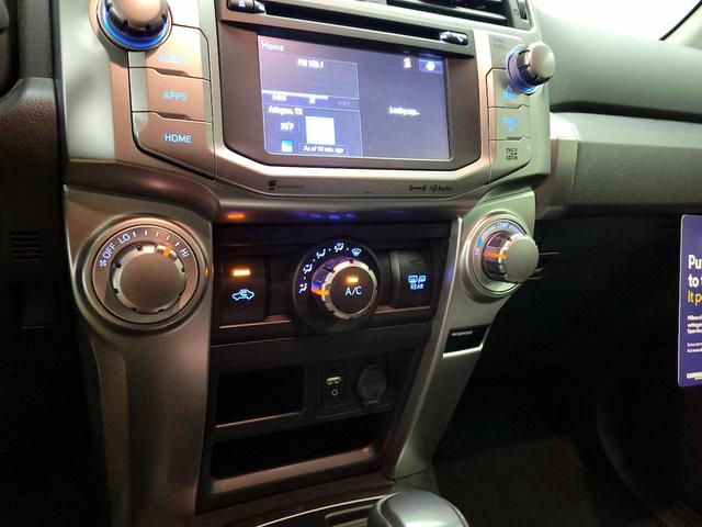 Photo of 2019 Silver Toyota 4Runner