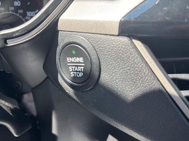 Photo of 2022 Carbonized Gray Metallic Ford Escape