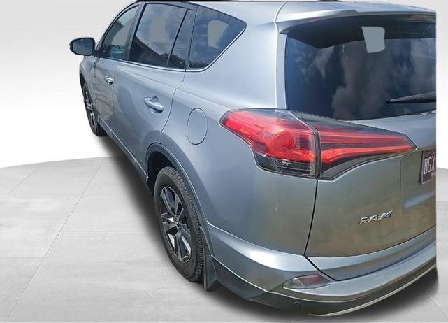 Photo of 2016 Silver Sky Metallic Toyota RAV4