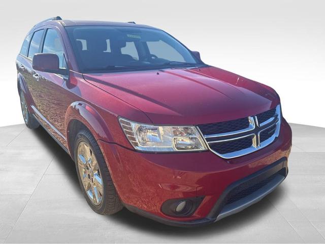 Photo of 2013 Brilliant Red Tri-Coat Pearl Dodge Journey