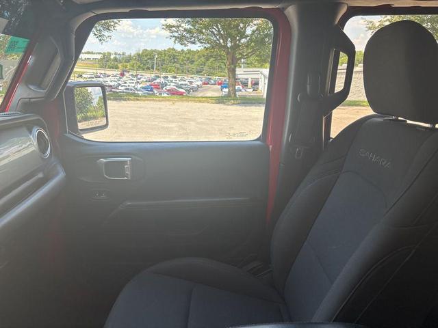 Photo of 2018 Firecracker Red Clearcoat Jeep Wrangler Unlimited