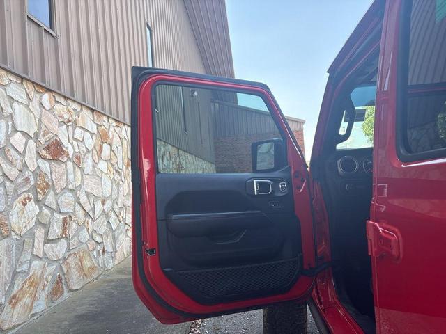 Photo of 2018 Firecracker Red Clearcoat Jeep Wrangler Unlimited