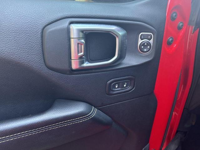 Photo of 2018 Firecracker Red Clearcoat Jeep Wrangler Unlimited