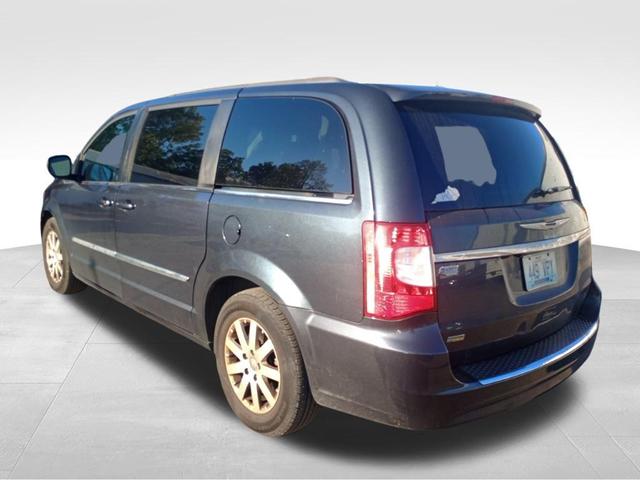 Photo of 2014 Maximum Steel Metallic Clearcoat Chrysler Town & Country
