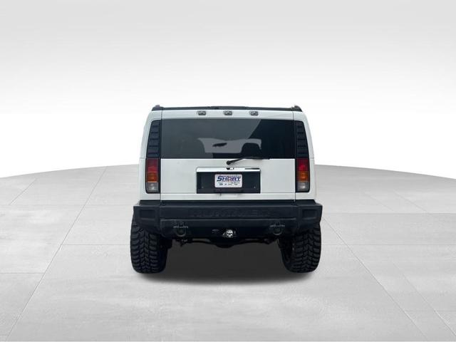 Photo of 2003 White Hummer H2