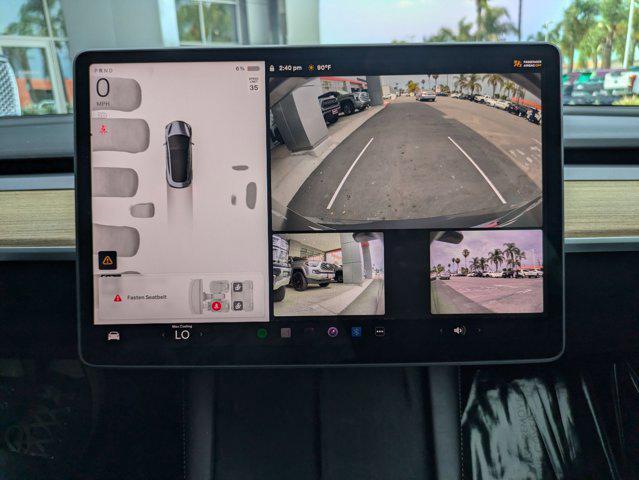 Photo of 2023 Silver/Gray Tesla Model 3