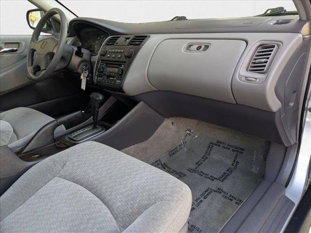 Photo of 2001 Satin Silver Metal Honda Accord