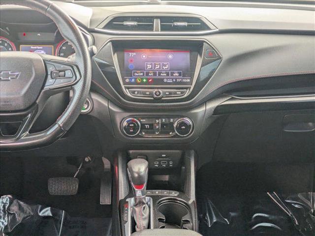 Photo of 2021 Summit White Chevrolet Trailblazer