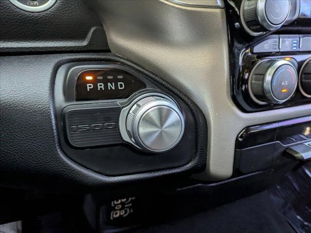 Photo of 2019 Diamond Black Crystal Pearlcoat RAM 1500