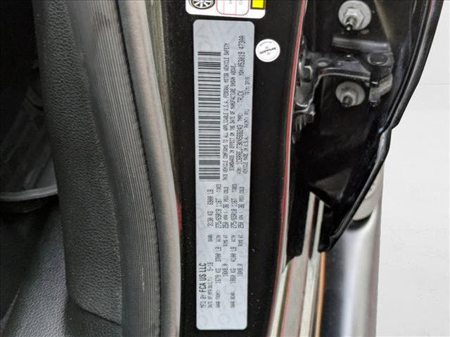 Photo of 2019 Diamond Black Crystal Pearlcoat RAM 1500