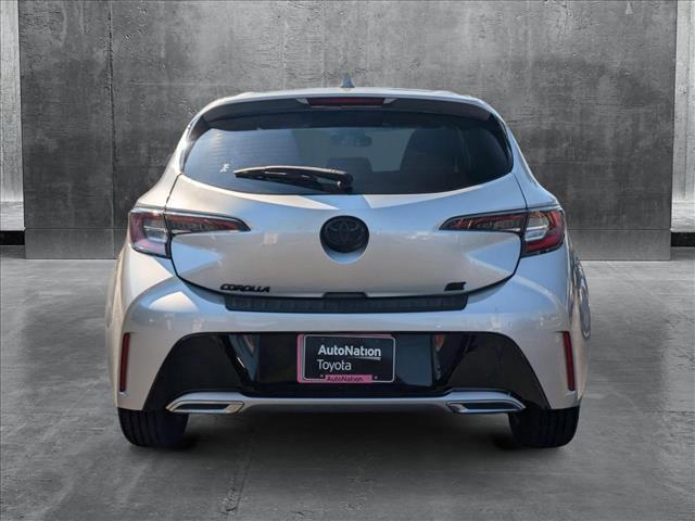 Photo of 2022 Silver/Gray Toyota Corolla