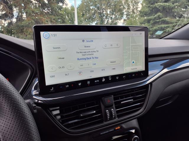 Photo of 2023 Silver Ford Escape