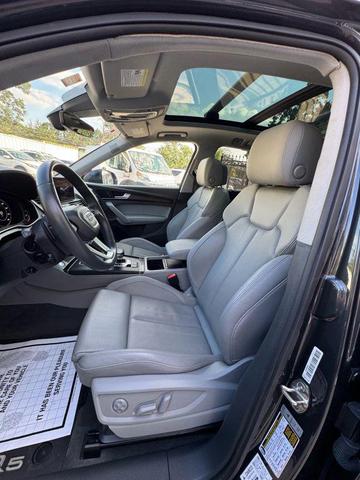 Photo of 2019 Gray Audi Q5