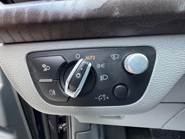 Photo of 2019 Gray Audi Q5