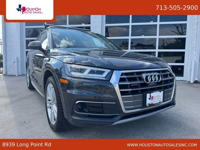Photo of 2019 Gray Audi Q5