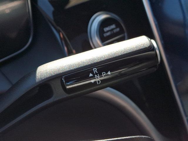Photo of 2025 Polar White Mercedes-Benz GLC 300