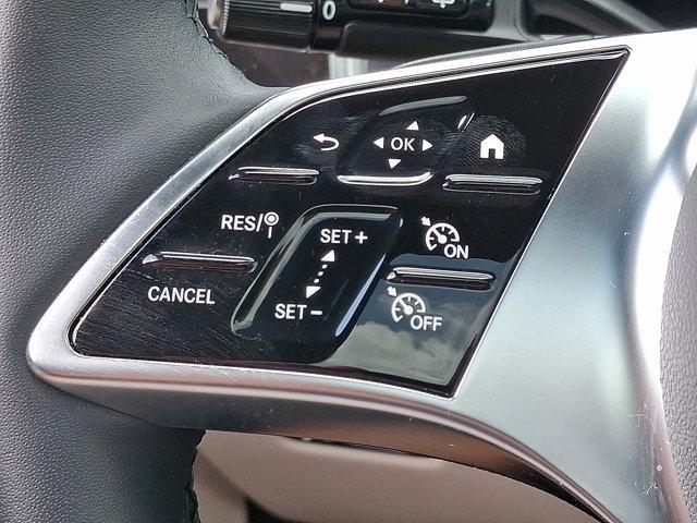 Photo of 2025 Cirrus Silver Metallic - 922 Mercedes-Benz GLC 350e