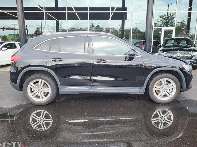 Photo of 2022  Mercedes-Benz GLA 250