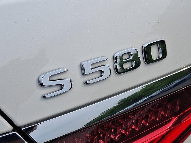 Photo of 2021 designo Diamond White - 799 Mercedes-Benz S-Class
