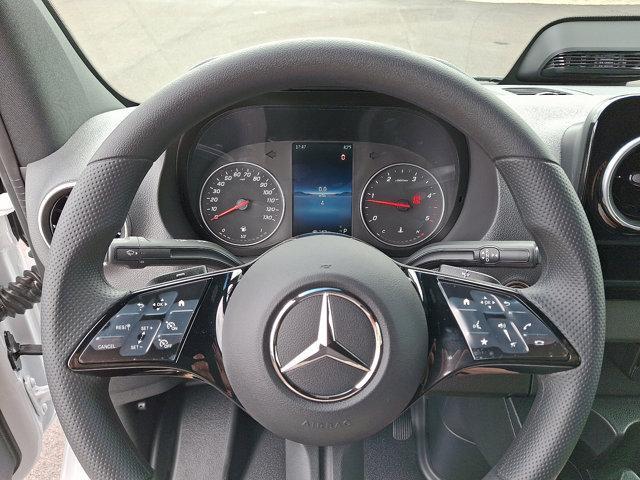 Photo of 2025 Arctic White Mercedes-Benz Sprinter 2500