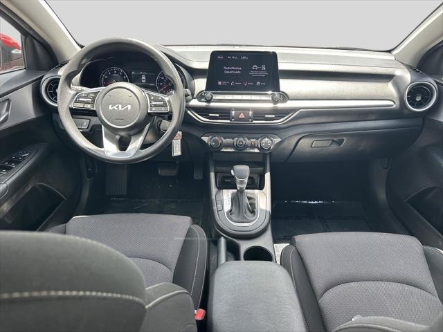 Photo of 2024 Currant Red Kia Forte