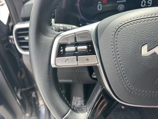 Photo of 2024 Gravity Gray Kia Telluride