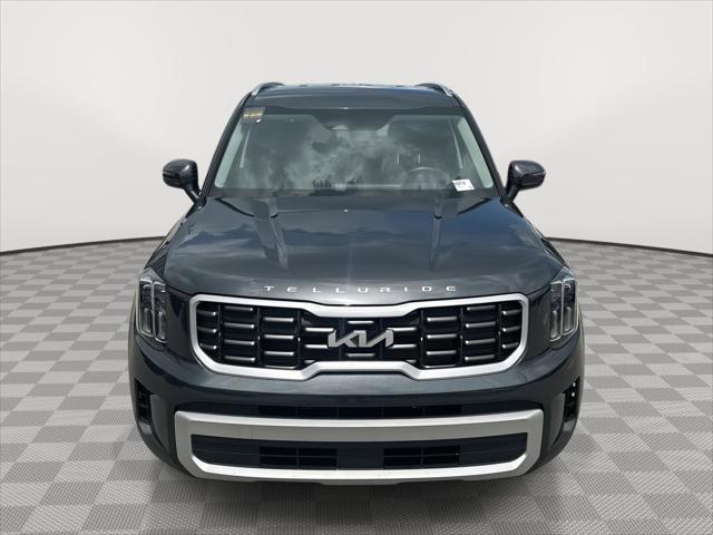 Photo of 2024 Gravity Gray Kia Telluride