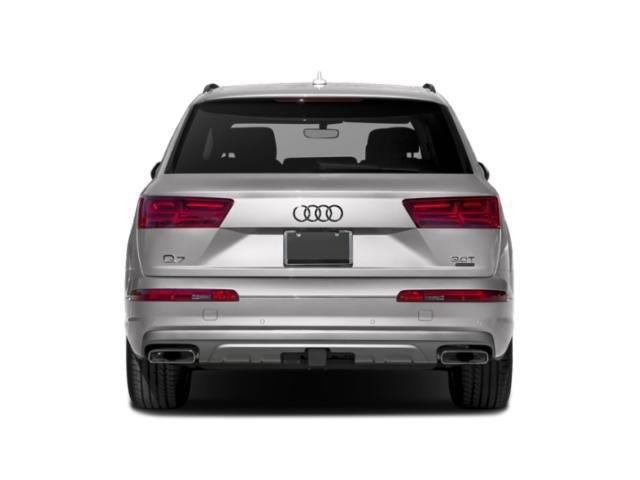 Photo of 2019 Black Audi Q7