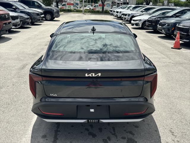 Photo of 2025 Interstellar Gray Kia K4
