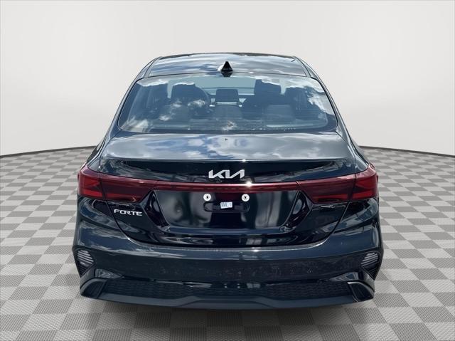 Photo of 2024 Aurora Black Kia Forte