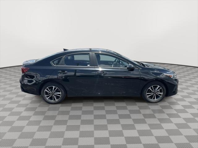 Photo of 2024 Aurora Black Kia Forte