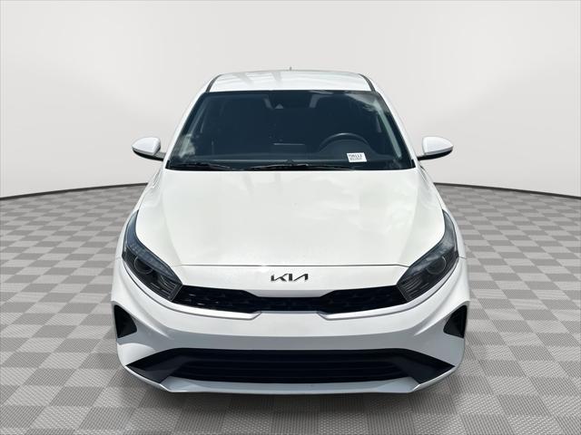 Photo of 2024 Snow White Pearl Kia Forte
