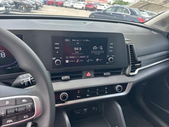 Photo of 2025 Fusion Black Kia Sportage